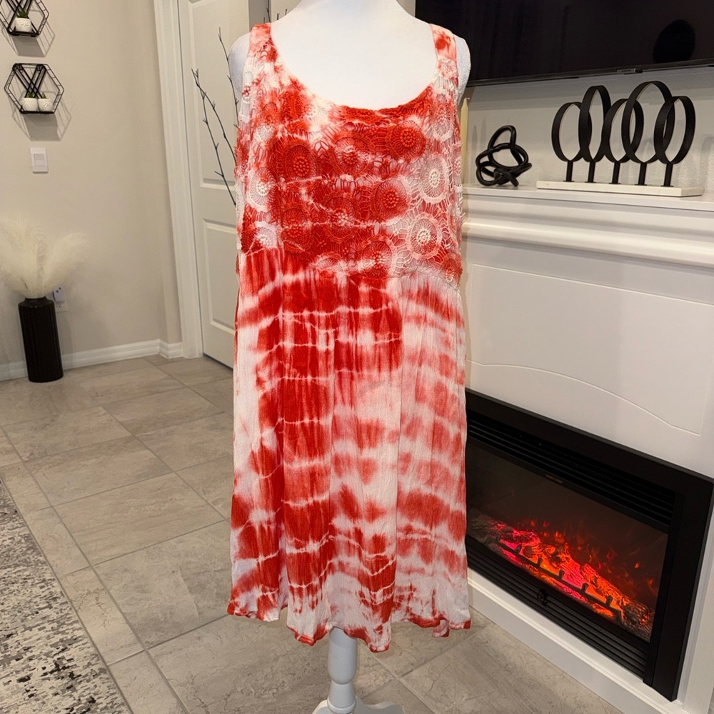 2 x 20$ NWT Avenue Red and White Tie-Dye Dress Size 22/24